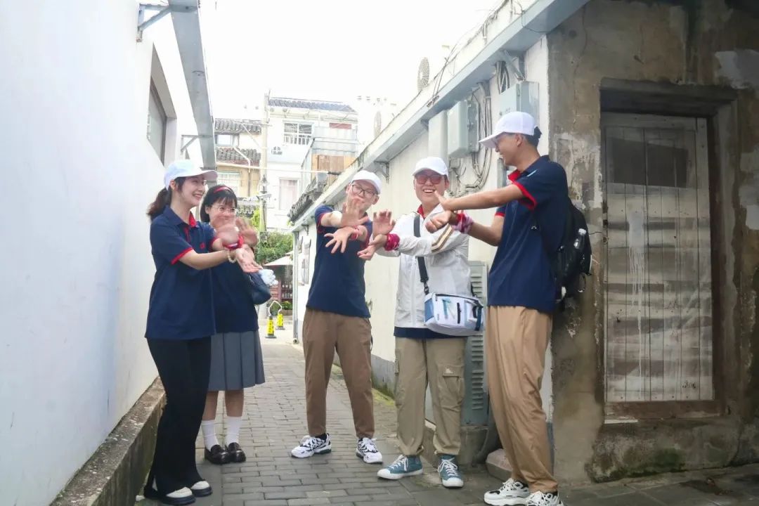 我們一起奔赴山海，領(lǐng)跑未來！