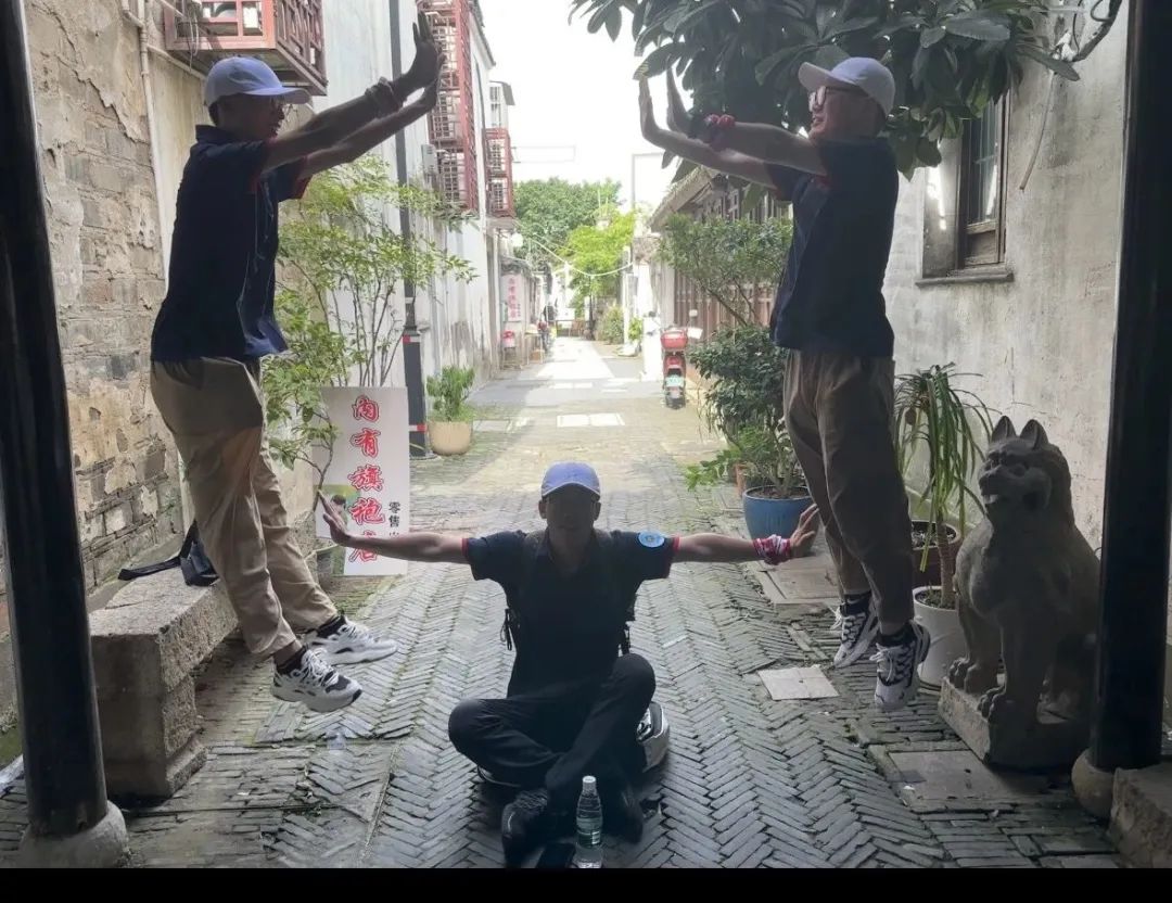 我們一起奔赴山海，領(lǐng)跑未來！
