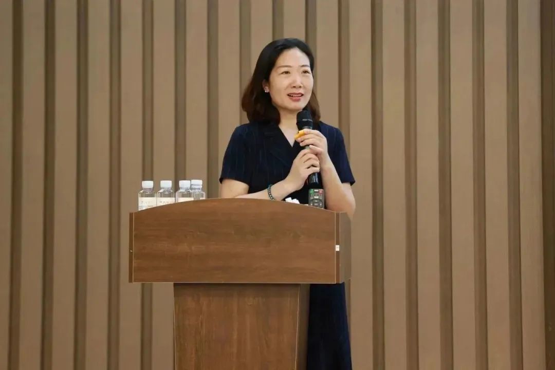 我們一起奔赴山海，領(lǐng)跑未來！