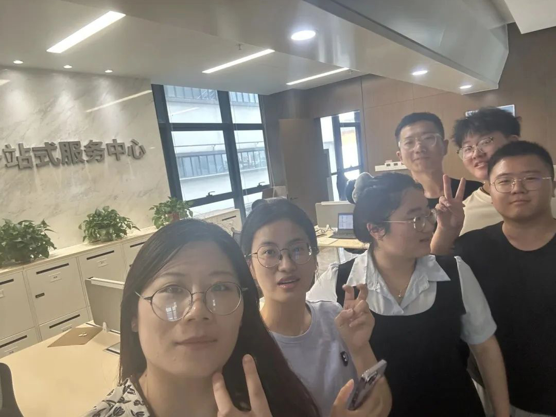 我們一起奔赴山海，領(lǐng)跑未來！