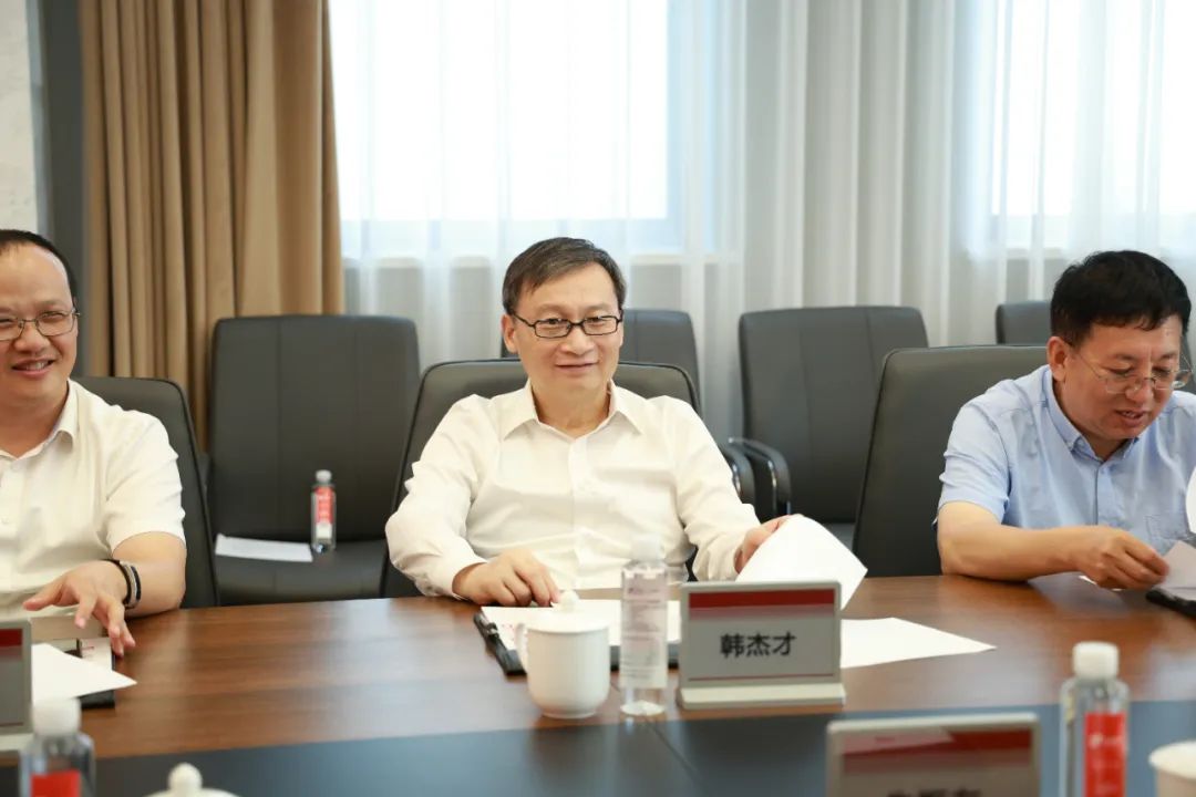 中國科學院院士、哈爾濱工業(yè)大學校長韓杰才一行蒞臨江蘇北人考察指導